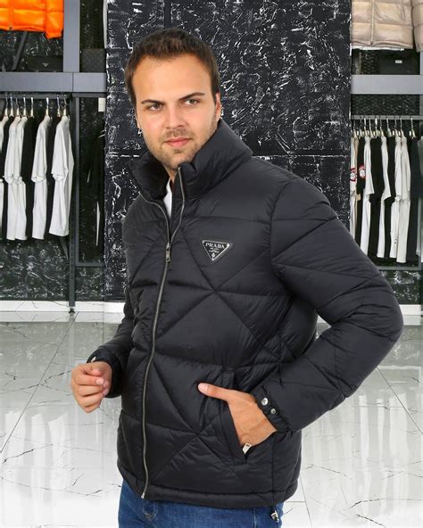 prada mont erkek